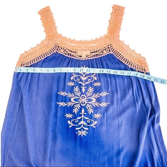 🍋 Kori • Blue Swing Dress w/Embroidered Detail - Picture 10 of 11